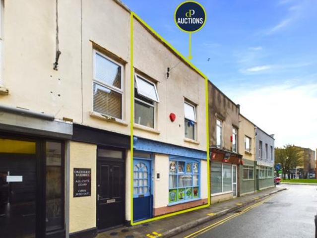 House for sale in Lyons, Greater London