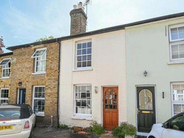 House for sale in Blackhills, Surrey