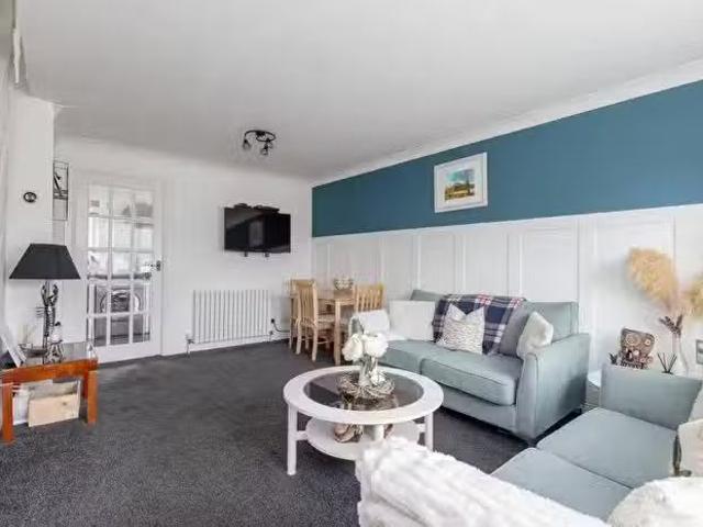 House for sale in Loanhead