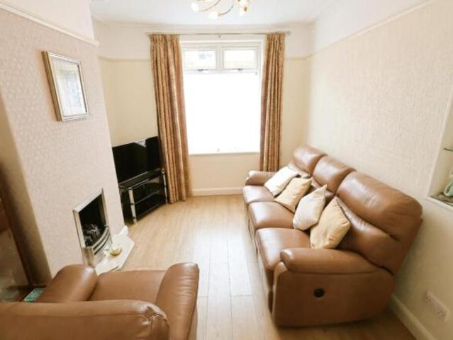 Cottage for sale in Hoole, Two Mills