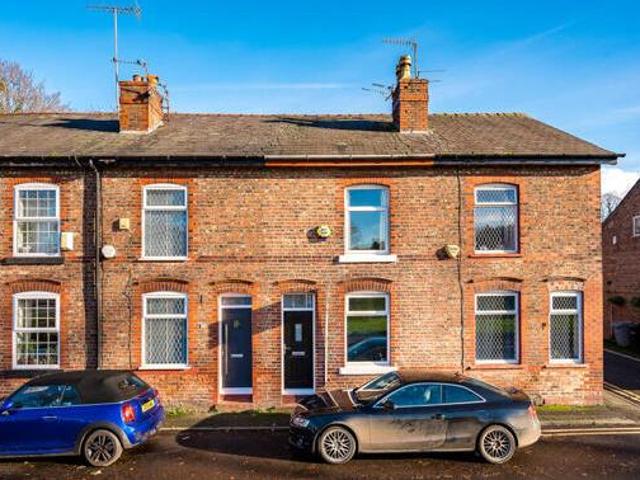 House for sale in Wilmslow Park, Wilmslow