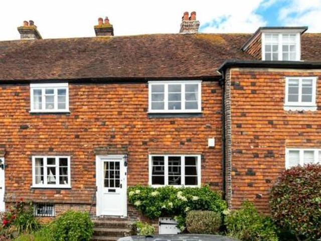 House for sale in Heathlands, East Sussex