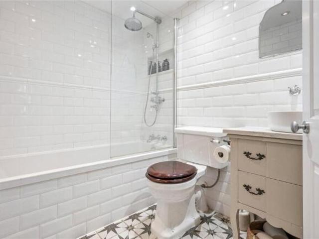 Apartment for sale in Cat Hill