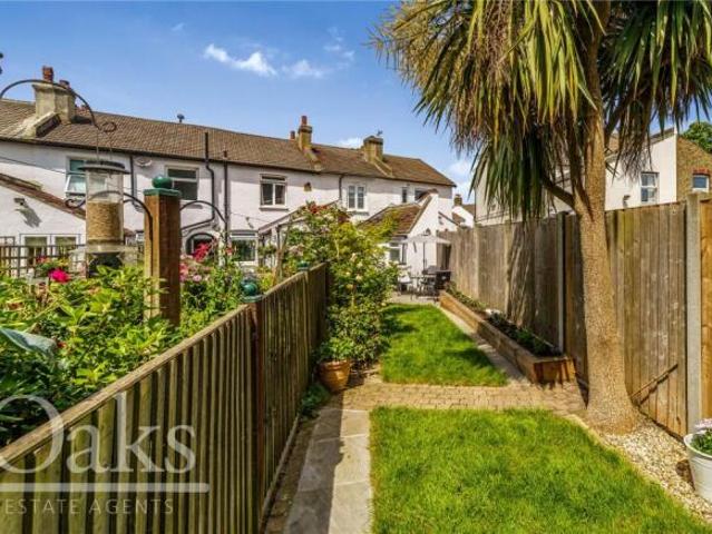 Cottage for sale in London Borough of Croydon, South Norwood