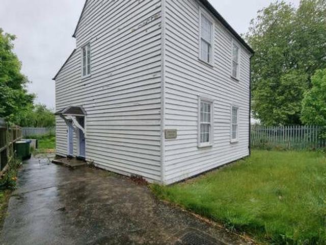 House for rent in Lyons, Greater London