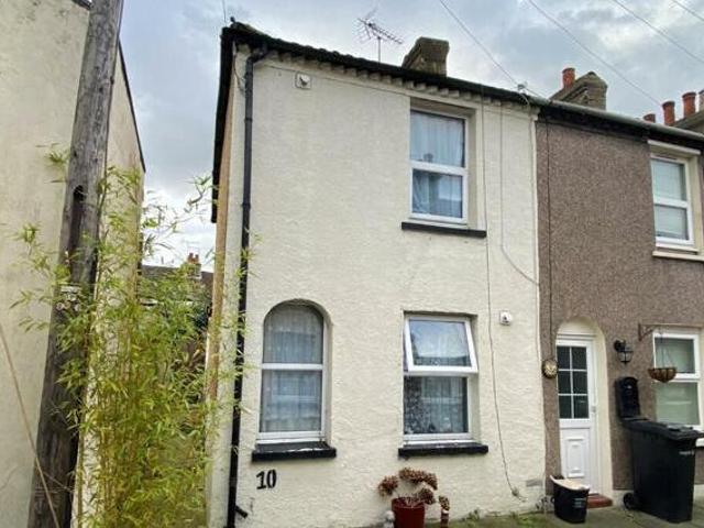House for sale in Lyons, Greater London