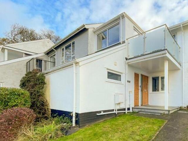 House for sale in Y Felinheli, Wales