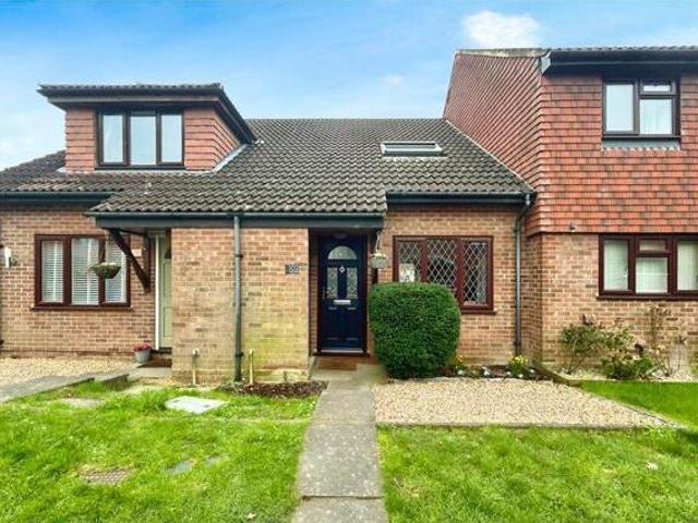 House for sale in Moulsham Green, Hart