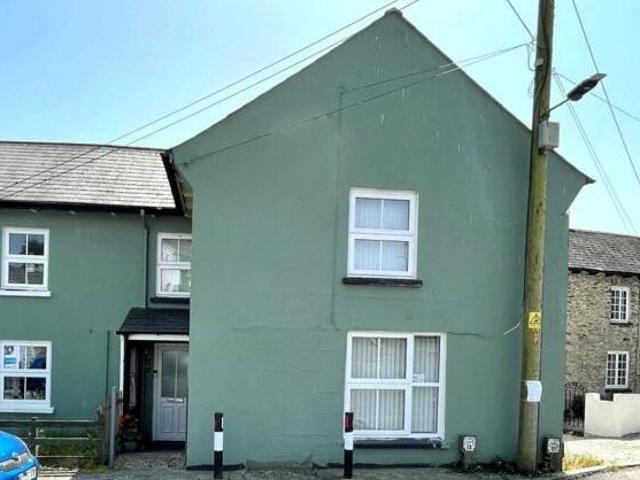 House for sale in Weir Quay, Devon