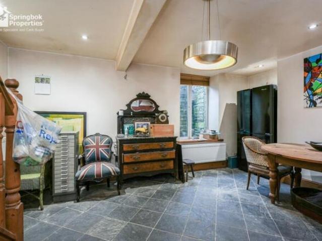 Cottage for sale in Huddersfield, West Yorkshire