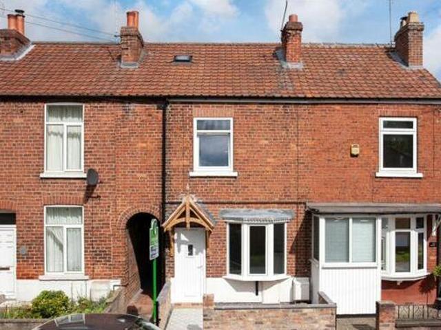 House for sale in High Field, York