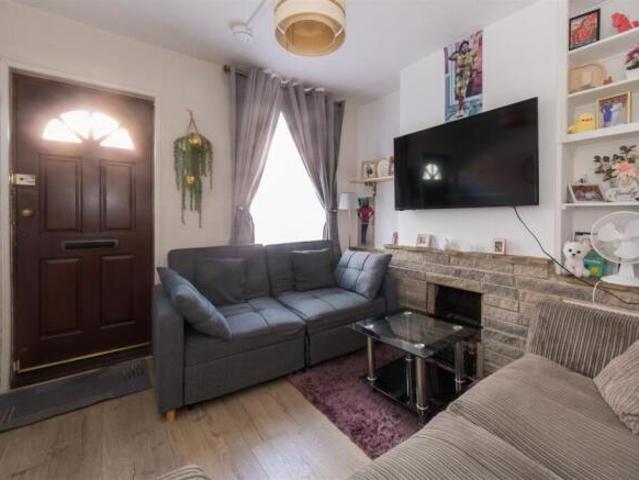 Cottage for sale in Wincheap, The Bridge