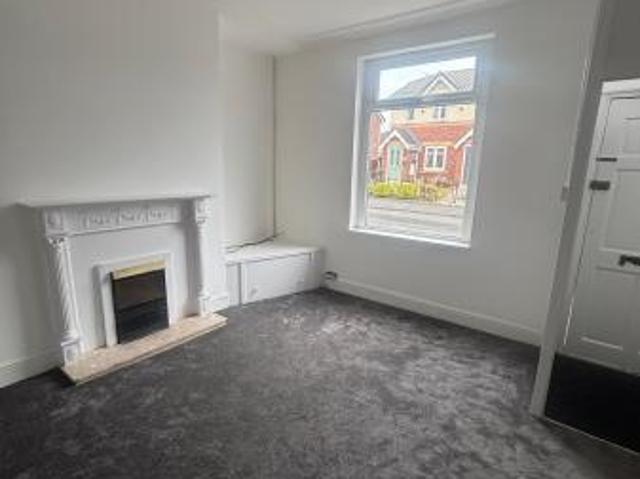 House for rent in Hurst Cross, Greenheys