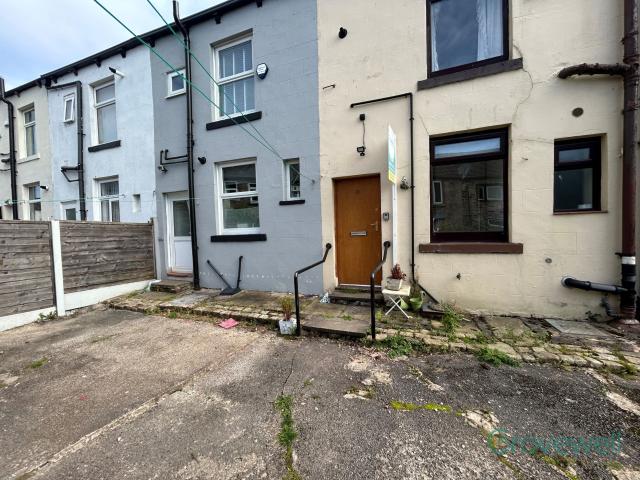 House for rent in Springhead, Oldham