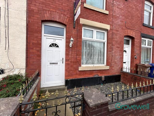 House for rent in Burnedge, Greater Manchester
