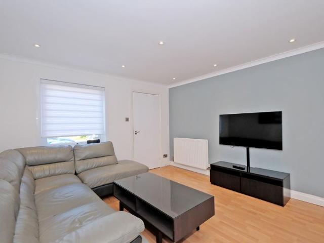 House for rent in Cove Bay, Ballindoch