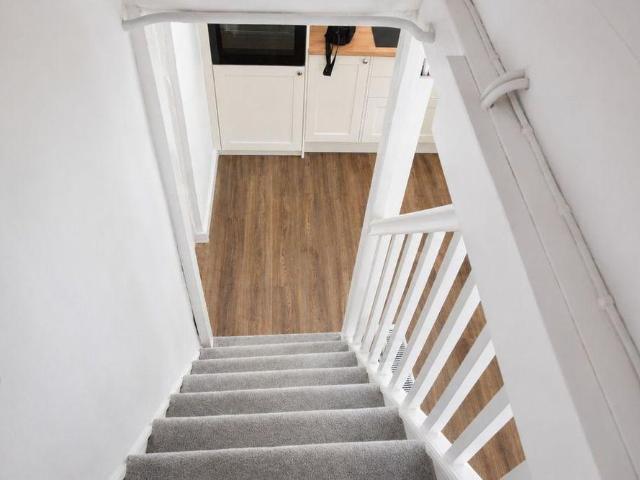 House for rent in Hollingbourne, Midway