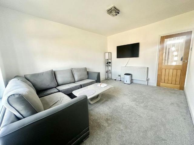 House for rent in Riddlesden, West Yorkshire