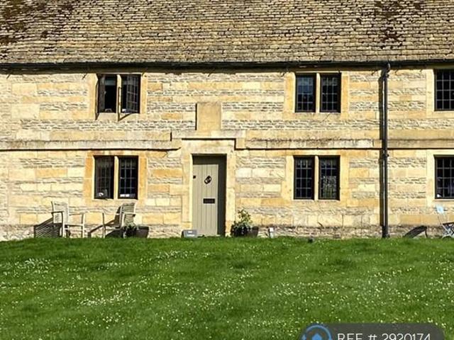 House for rent in Fossebridge, Gloucestershire