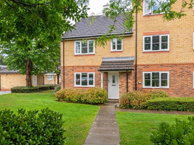 House for rent in Red Hill, Surrey