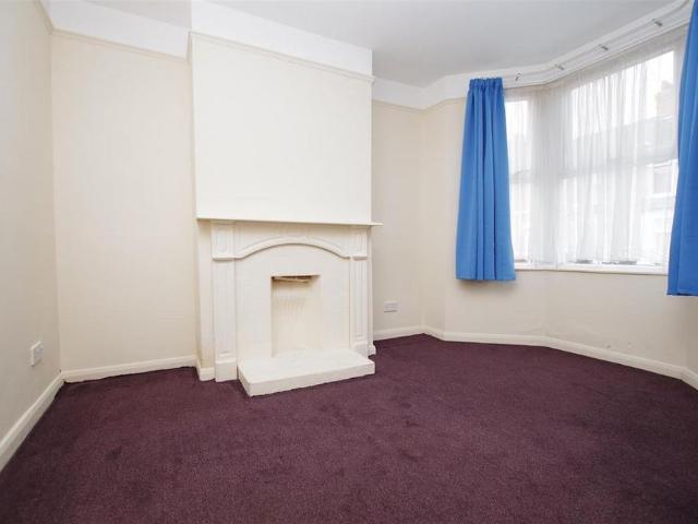 House for rent in Walcot West, Rodbourne