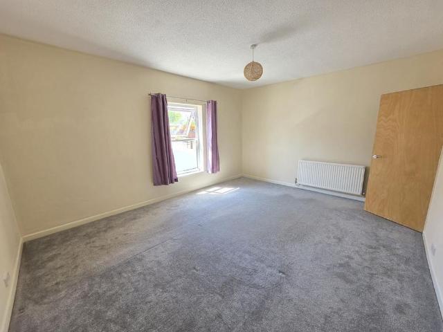 House for rent in Firepool, Rumwell