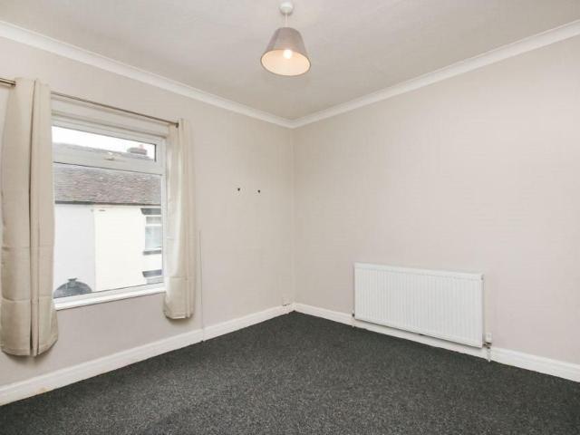 House for rent in Wolstanton, Butterton