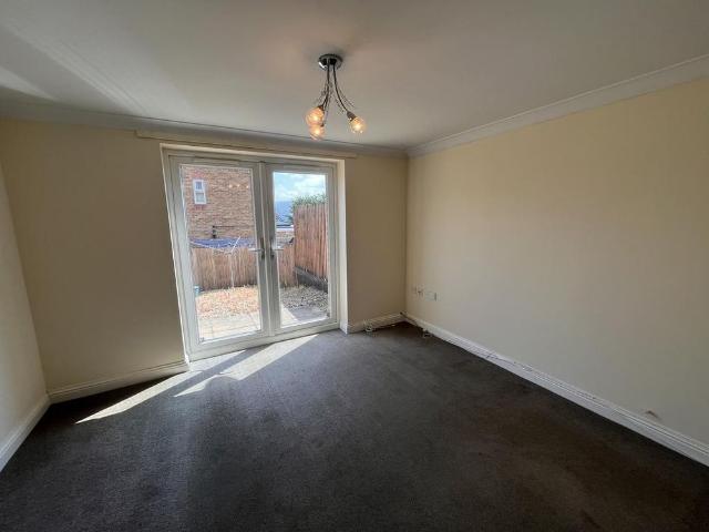House for rent in Blaenhonddan, Neath Abbey