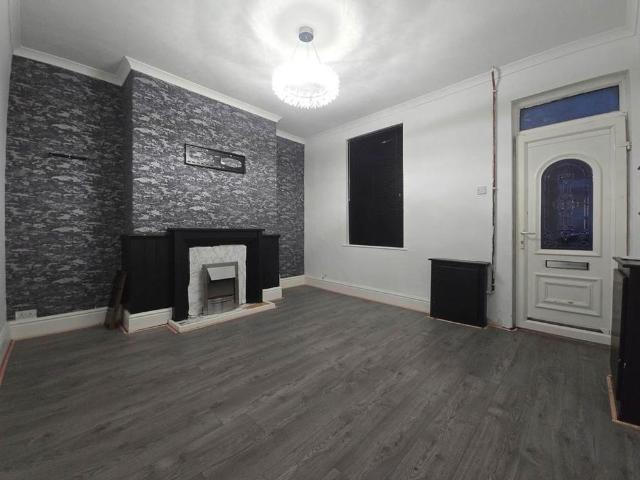 House for rent in Claremont, Blackpool