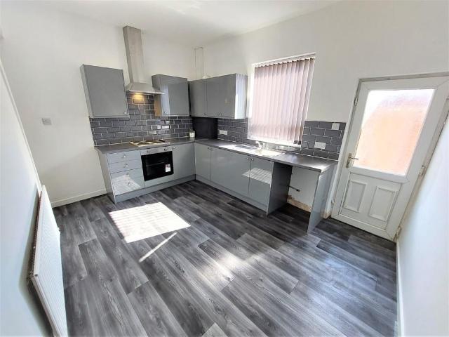 House for rent in Fairfield, Bury