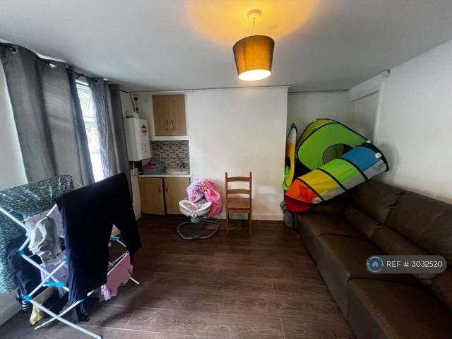 House for rent in Wombwell, Barnsley