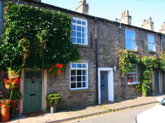 House for rent in Bollington Cross, Bollington