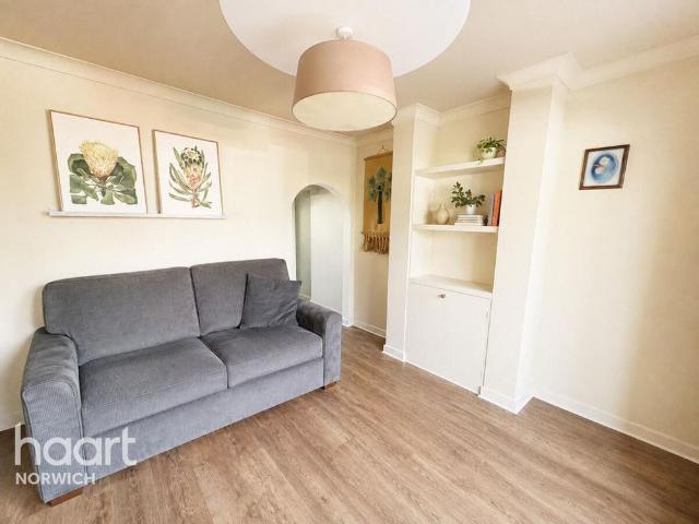 House for rent in New Catton, East Bank