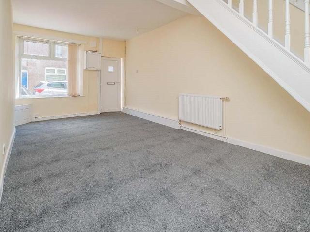 House for rent in Kensington, Calderstones