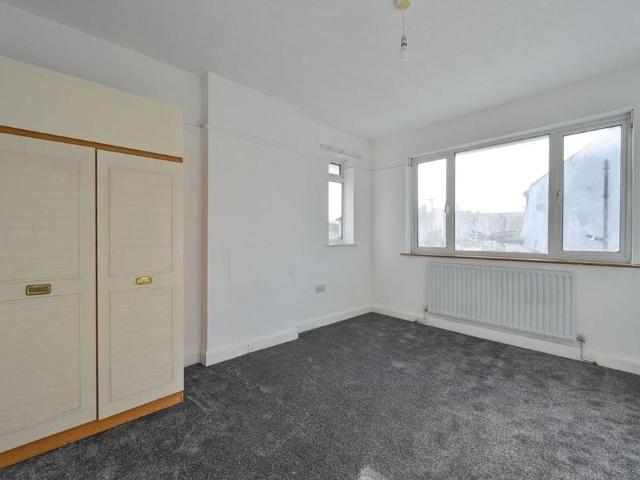 House for rent in London Borough of Ealing, Greater London