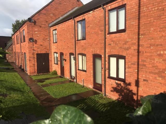 House for rent in Chadsmoor, Staffordshire