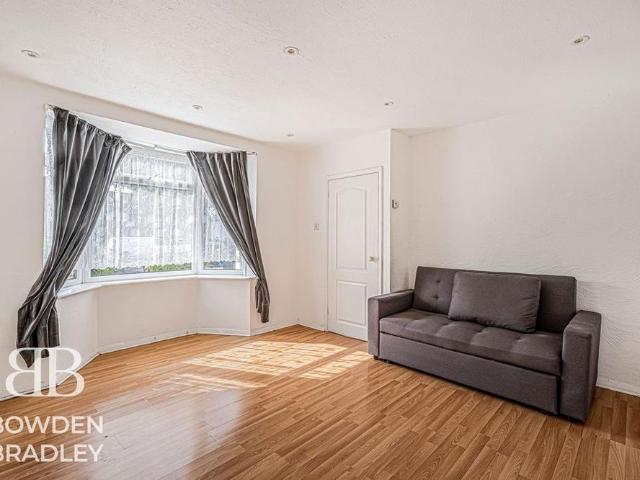 House for rent in Hainault, Greater London