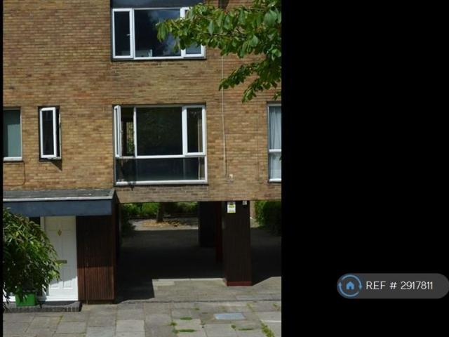 House for rent in London Borough of Croydon, Addiscombe
