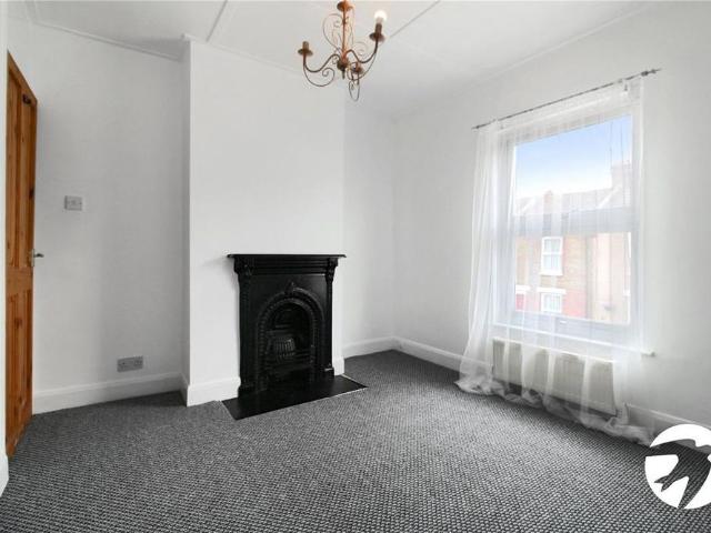 House for rent in Kings Farm, Hamerton