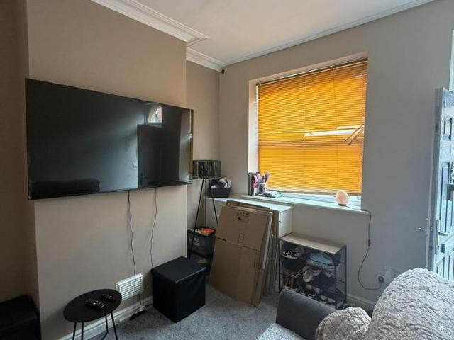 House for rent in Fenton, Stoke-on-Trent