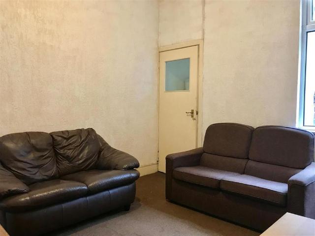 House for rent in Metchley, Birmingham