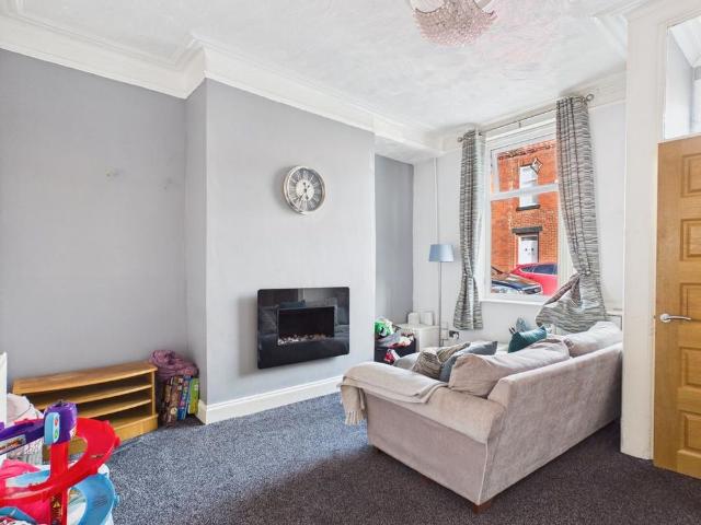 House for rent in Dukinfield, Tameside