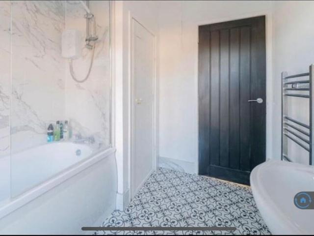 House for rent in Whitby, Rossmore