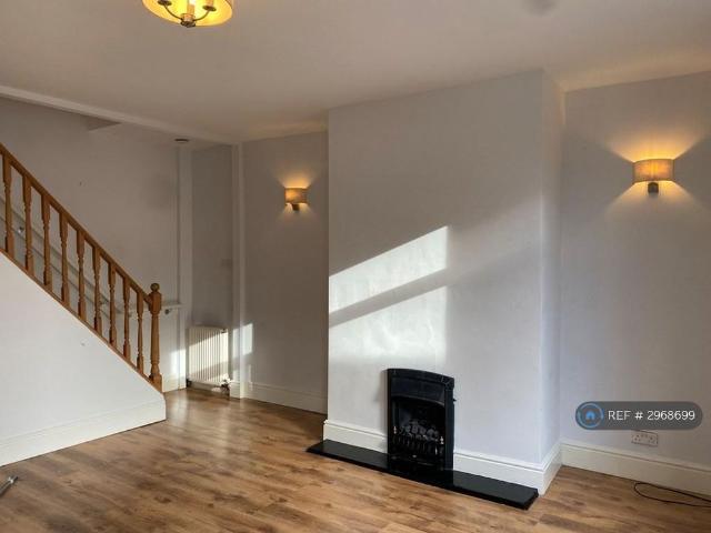 House for rent in Cottingley, West Yorkshire