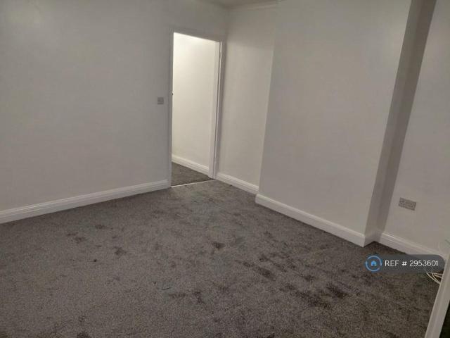House for rent in Brierley Hill, West Midlands