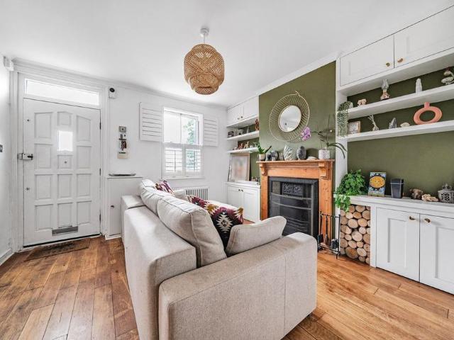 House for rent in Clewer Village, Windsor