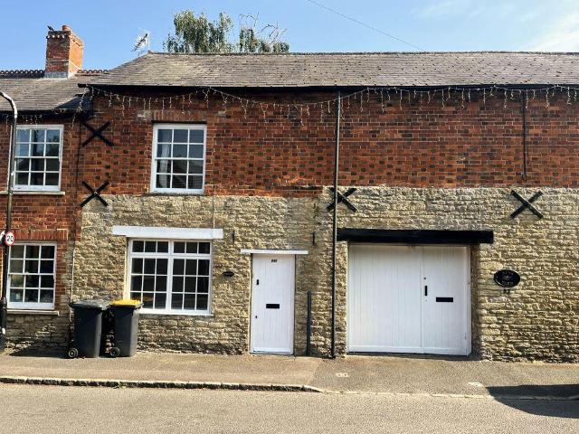 House for rent in Harrold, Bedford