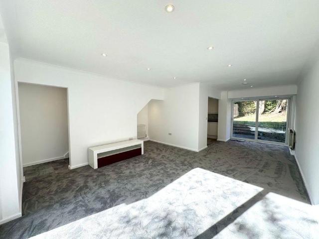 House for rent in London Borough of Barnet, Greater London