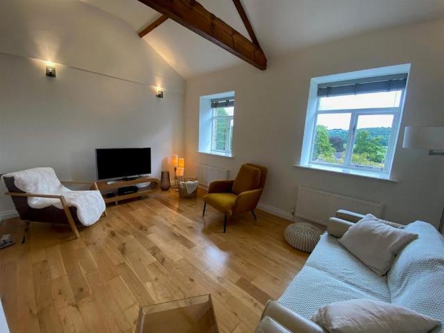 House for rent in Highburton, West Yorkshire