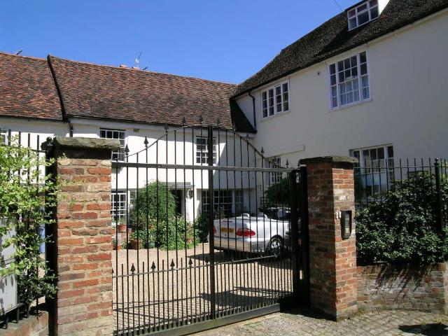 House for rent in Kings Hill, Colliers End
